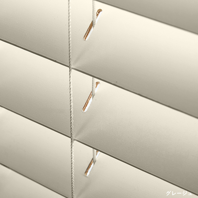 ����åȤ������Ƥ����ͻҤΥ��å�