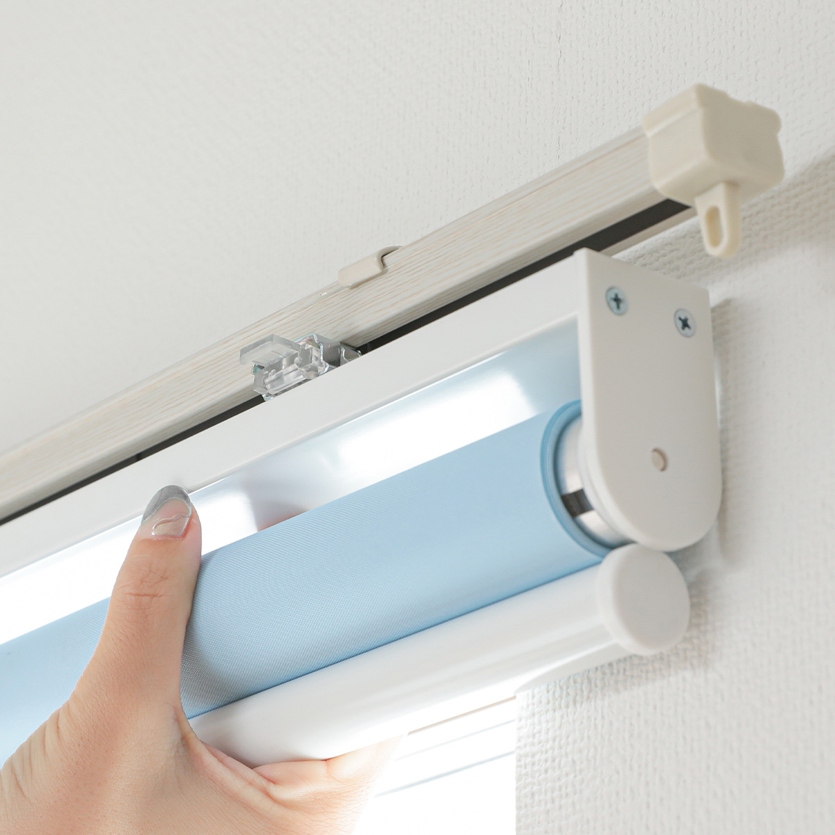 カーテンレール取り付けのポイント