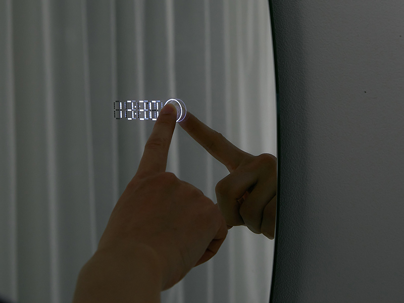 ���ڡ������������