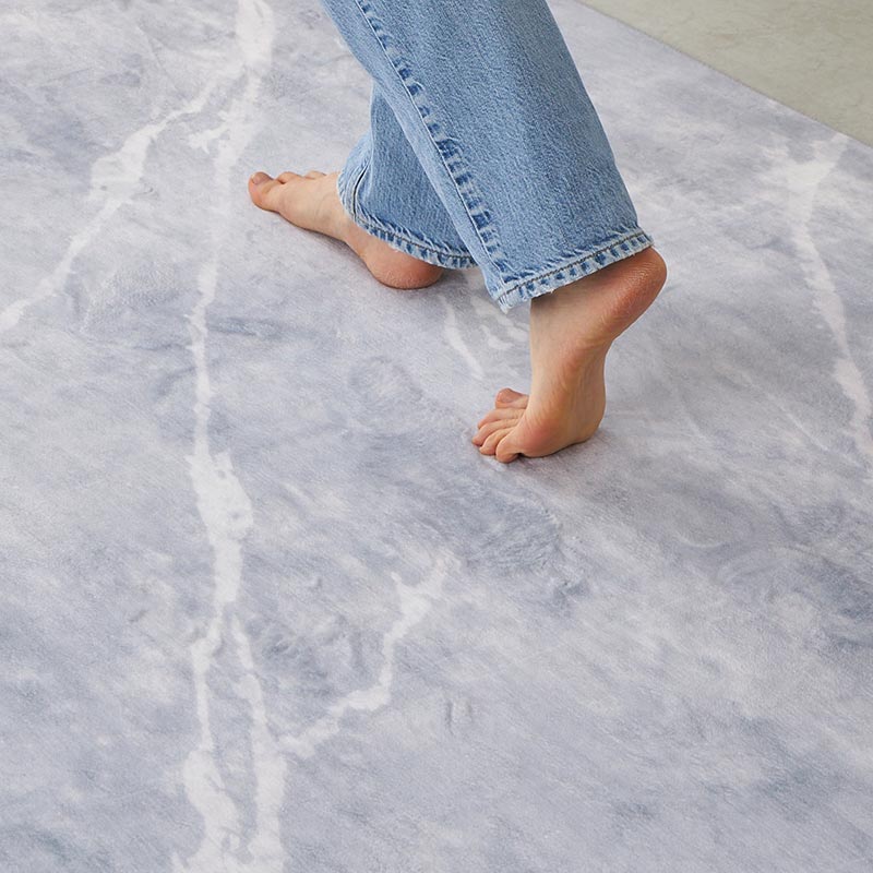 ��­���⤤�Ƥ����ͻ�