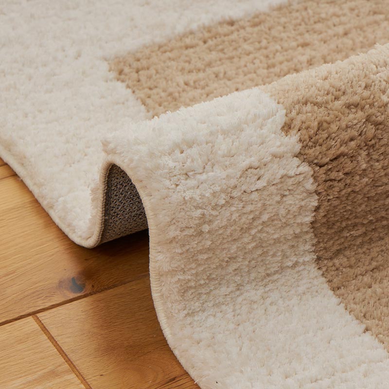 ̩�٤��ͤޤäƤ����ͻ�