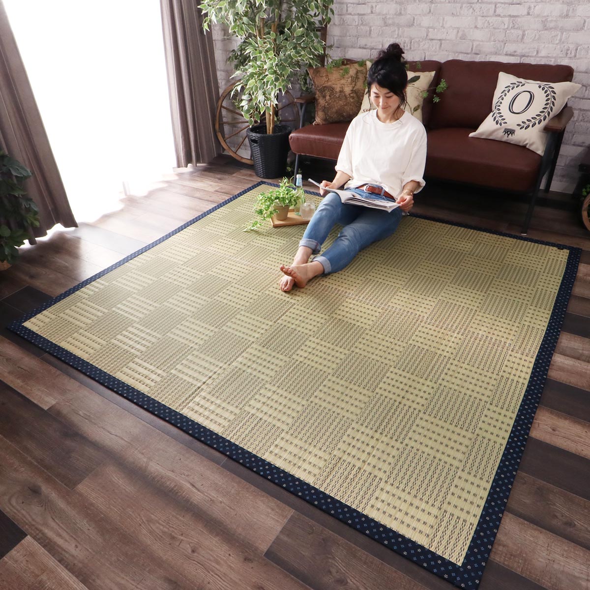 炭入り効果で消臭 冷え対策 国産い草ラグ ネネ ラグ カーペット通販 びっくりカーペット