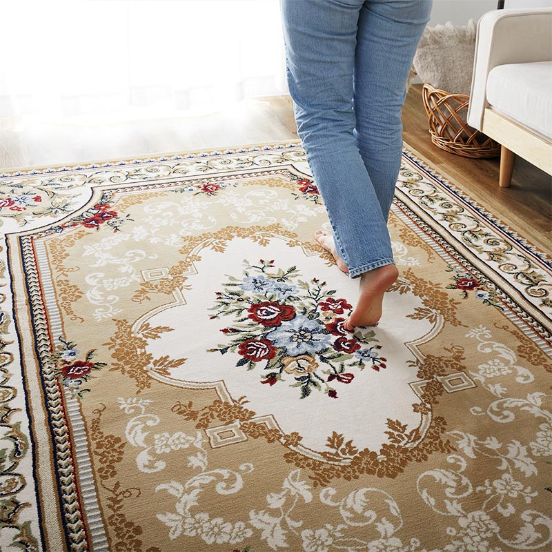 伝統的で重厚感のあるデザインが美しいお洒落なクラシック柄のトルコ産