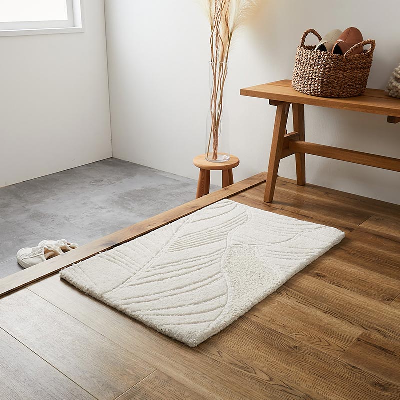 ���αǤäƤ����