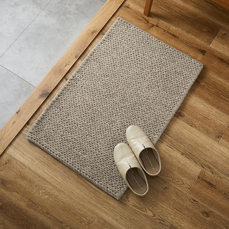 ���αǤäƤ����